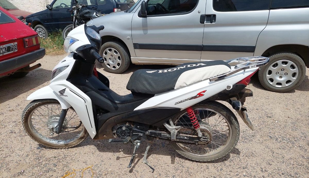 La motocicleta recuperada había sido robada en Elena.