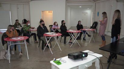 Comenzó el curso de inglés para Principiantes en el marco del