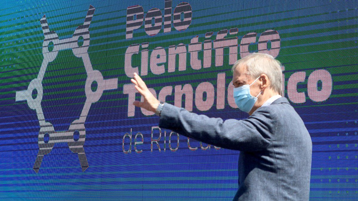 El mandatario anunció la construcción de la sede del Polo Científico Tecnológico.