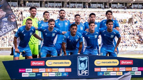 La formación titular de Estudiantes para enfrentar a Gimnasia en La Plata.