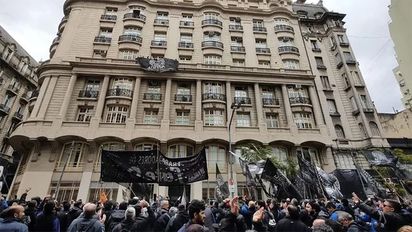 Convocan a una nueva reunión en Trabajo por el conflicto en el sector de neumáticos