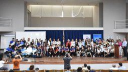 Con entrega de certificados