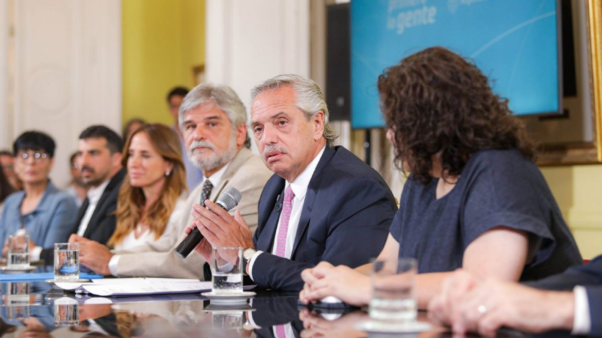 Alberto Fernández: La inversión en ciencia y tecnología desarrolla todos los rincones de la patria