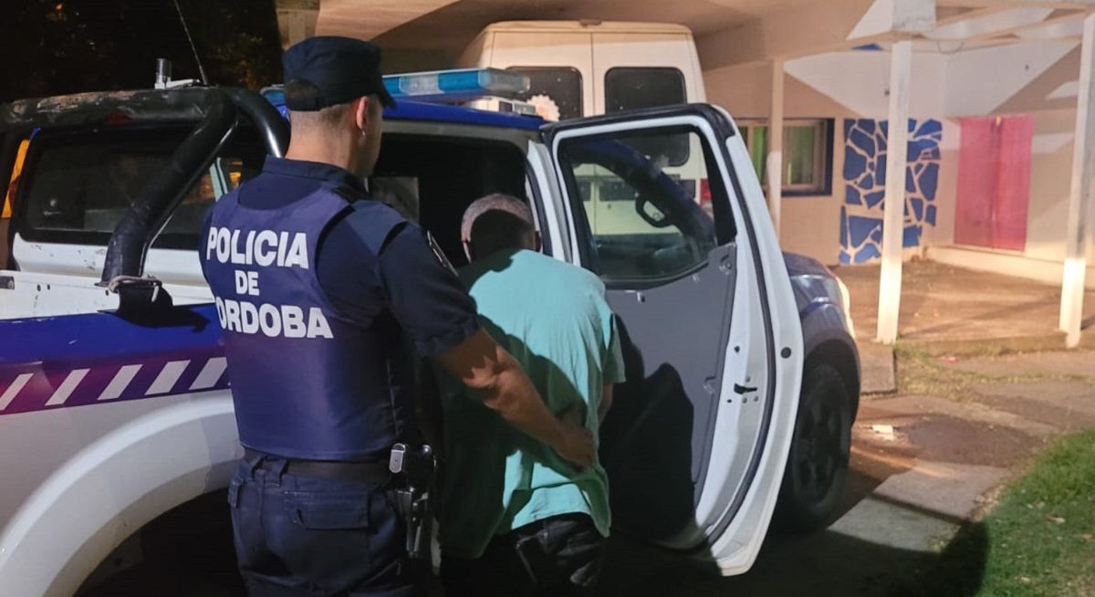 Por un robo en Villa María, detienen a un hombre en Villa Nueva