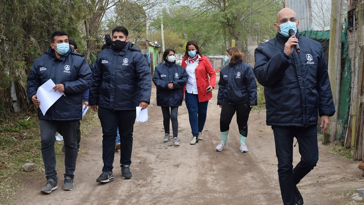 La tarea es realizada por la Secretaría de Educación municipal.