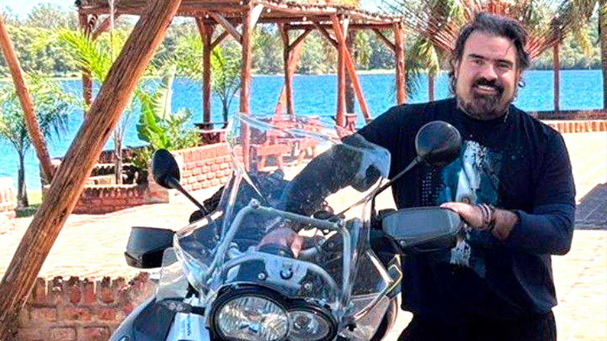 motociclista mackkena