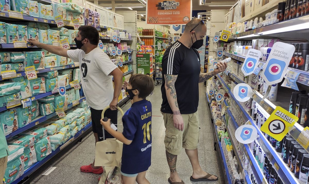 Se sigue recuperando el consumo en los supermercados  y los shoppings