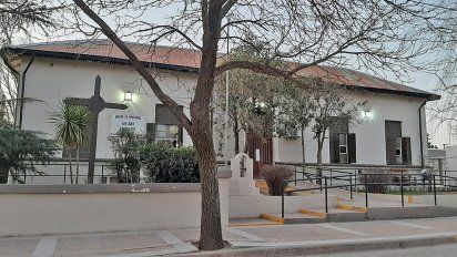 Con 17 casos y una muerte, en Coronel Moldes evacuan el Asilo