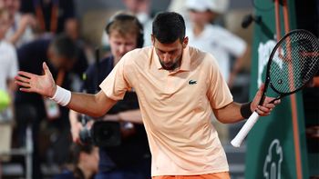Novak Djokovic celebra durante su triunfo en Roland Garros. Novak Djokovic celebra durante su triunfo en Roland Garros.