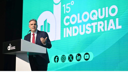 coloquio de la uic: llaryora cuestiono el ajuste de milei y reclamo medidas para sostener la industria