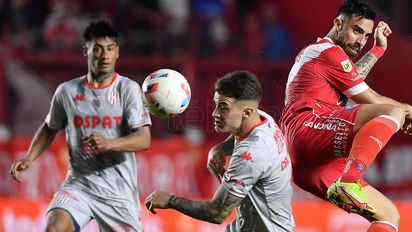 Unión recibe a Estudiantes con el desafío de lograr su primer triunfo en Liga Profesional