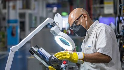La economía creció 5,9 por ciento en el tercer trimestre de este año