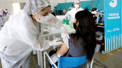 Vacunación: terminó el primer tramo y ahora llegan más dosis
