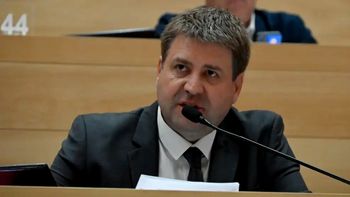 Ratifican a Gvozdenovich en UCR y el 20 no habrá interna: