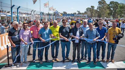 Llamosas reinauguró el Autódromo 