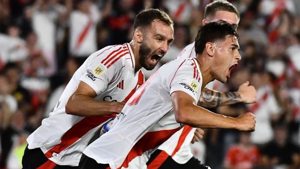 Lucas Martínez Quarta puso el 1-1 ante Rosaario Central.