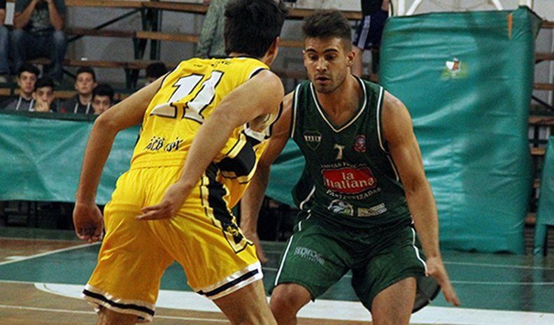 Federico Ferrero, de Banda Norte, uno de los mejores jugadores de la Liga Cordobesa.