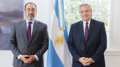 Gobierno y CAF firman créditos por 175 millones de dólares para infraestructura vial y universitaria
