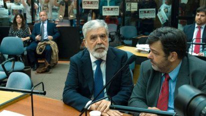 Procesan a De Vido y confirman acusaciones contra los hermanos Schoklender y Hebe de Bonafini