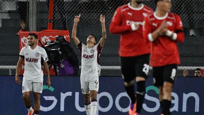 Independiente se hunde tras perder 2-0 con Lanús
