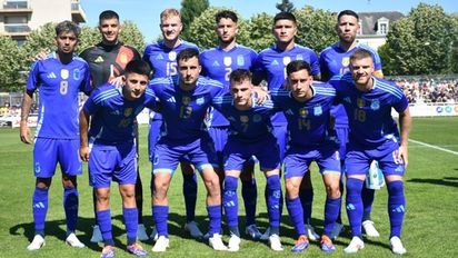 La selección olímpica perdío ante Ghinea en la previa del debut