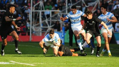 Los Pumas cayeron categóricamente en su debut frente a Nueva Zelanda