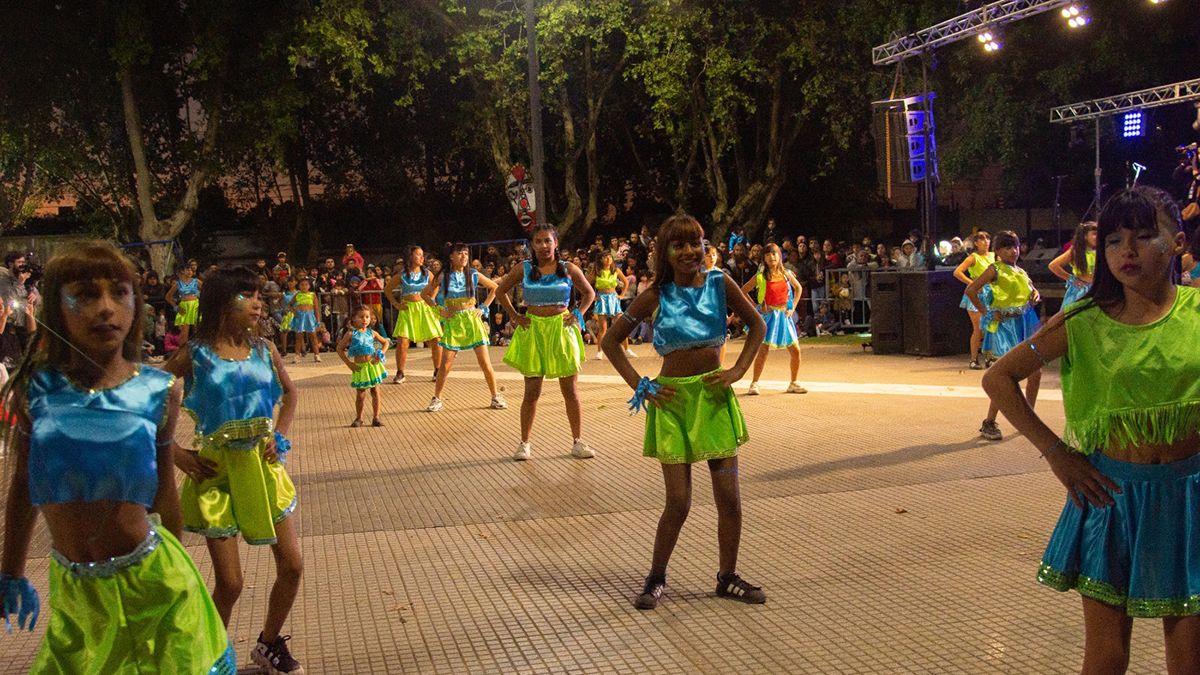 Así fue la primera noche del Carnaval de las Infancias y la Familia