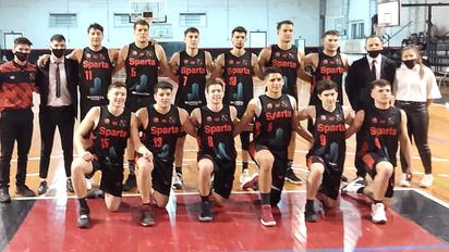 Acción Juvenil intenta frenar a un Sparta