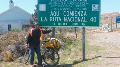 Eric cumplió su meta:  unió La Quiaca con Ushuaia en bicicleta