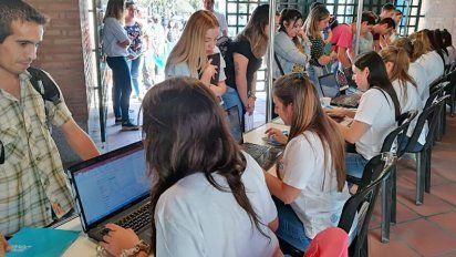Importante convocatoria en la Feria de Empleo Joven que reúne a 45 empresas