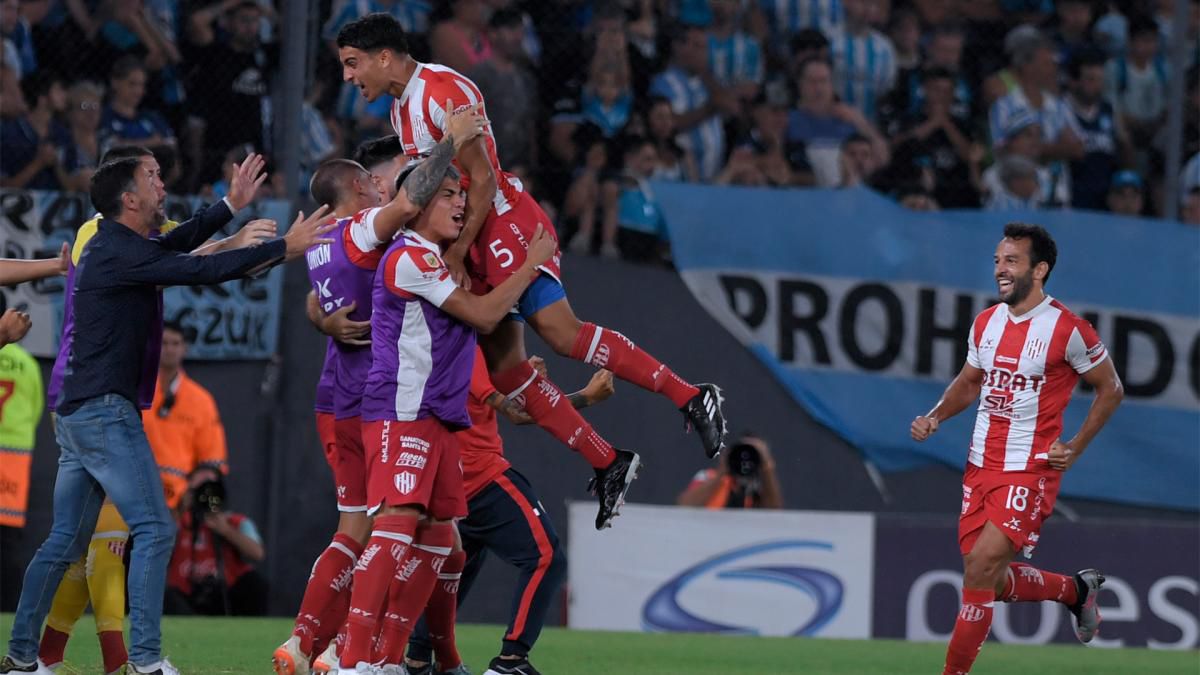 Unión le ganó a Racing 1 a 0 con gol de Joaquín Mosquera en Avellaneda