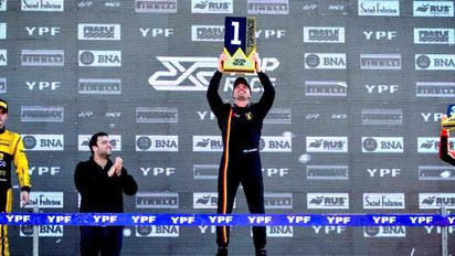Oscar Sánchez y Gastón Rossi los ganadores del Top Race V6 en Nueve de Julio