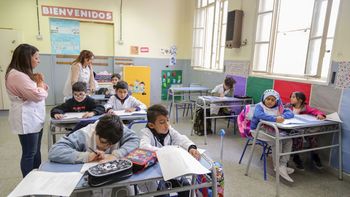 Pruebas PISA: Argentina tuvo su peor resultado desde el 2006 y quedó en el puesto 72 de 91 países Pruebas PISA: Argentina tuvo su peor resultado desde el 2006 y quedó en el puesto 72 de 91 países