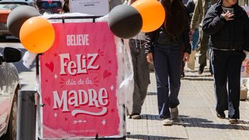 Cayeron las ventas por el Día de la Madre en la provincia.