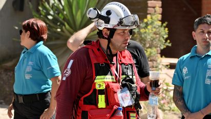 Tragedia en Villa Gesell: más bomberos cordobeses se suman al rescate de personas