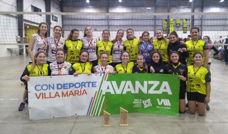 Biblioteca Rivadavia logró dos títulos en su torneo Centenario