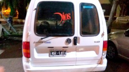 Dejaron a su hijo encerrado en el auto para ir al casino en Corral de Bustos