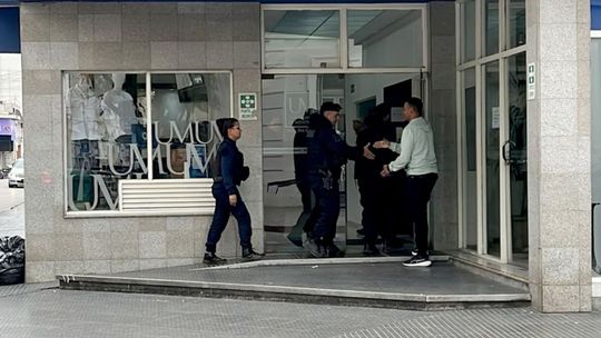 La Universidad de Mendoza fue objeto ayer de una amenaza de bomba.
