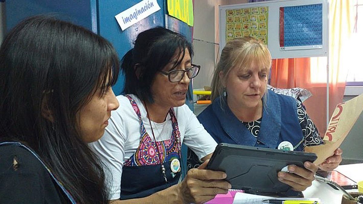 Más de 1.600 docentes se capacitaron en robótica y programación en Córdoba