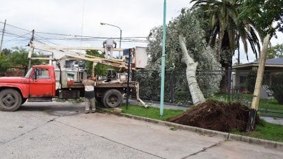 Decenas de localidades se recuperan de la feroz tormenta