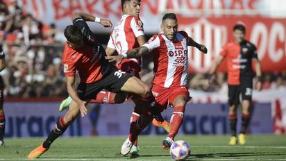 Unión y Colón igualaron en otra edición del clásico santafesino