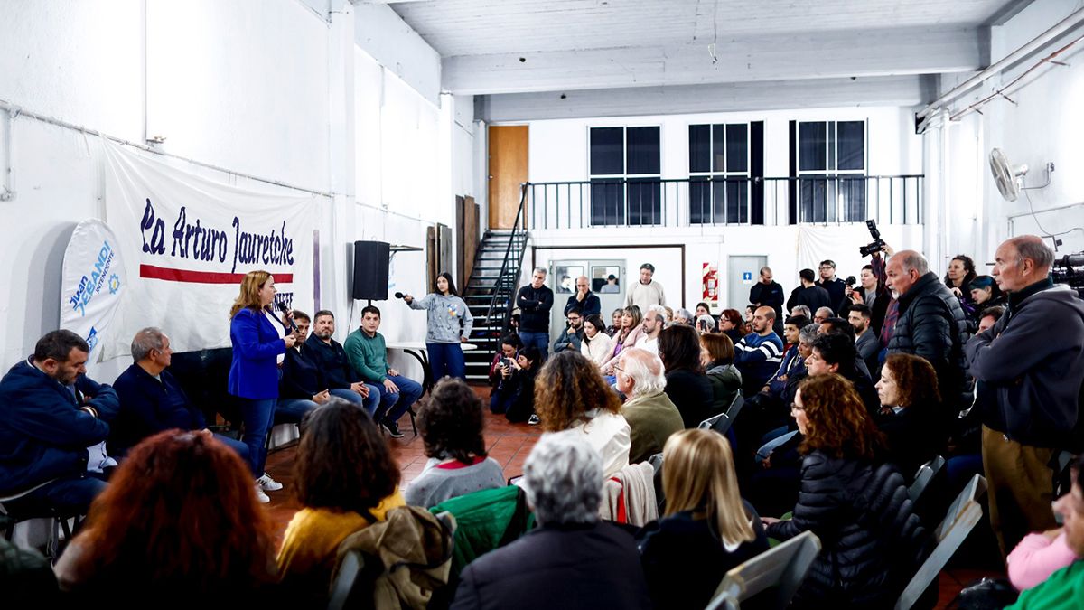 Cecilia Moreau Unión por la Patria va a el lazo de