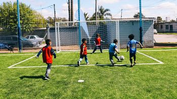 Las Higueras: inauguraron una nueva cancha sintética y anunciaron más infraestructura deportiva
