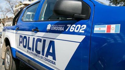 Imputan a un policía que embistió e hirió a dos motociclistas