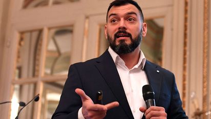 Más miradas negativas para compensar el optimismo oficialista