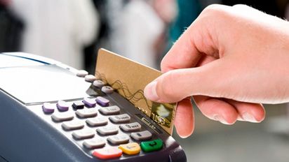 Sube la tasa de refinanciación  de las tarjetas de crédito