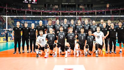 Argentina superó a Serbia y define el torneo con Polonia