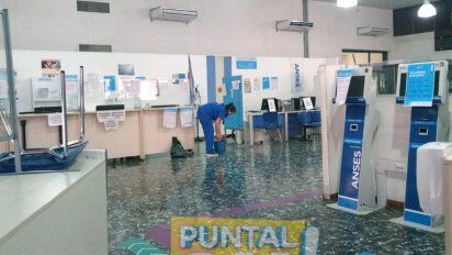 Por 3 casos sospechosos, cierran preventivamente Anses hasta el lunes