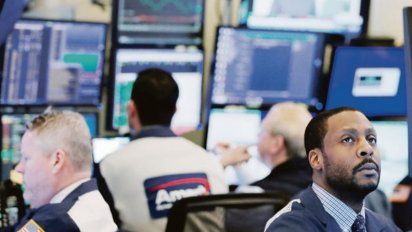 Los mercados abren con fuertes caídas por la guerra comercial lanzada por Trump
