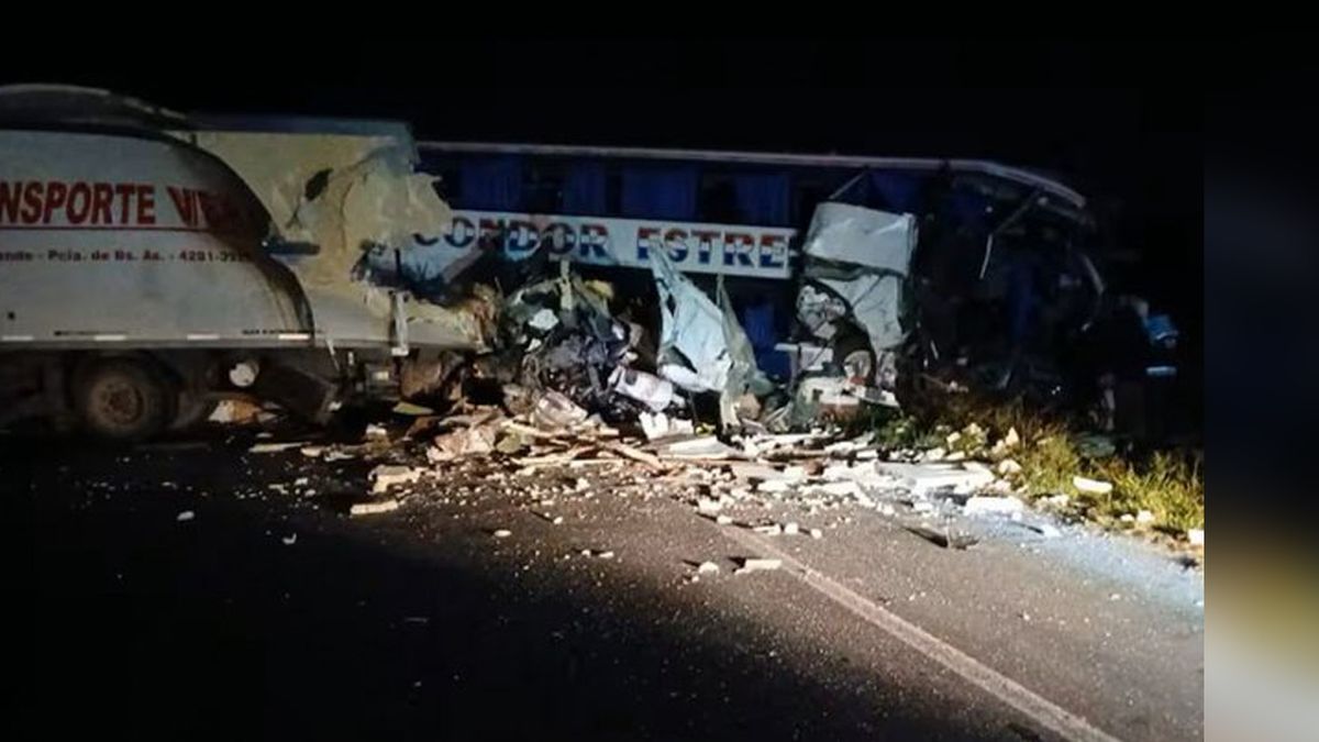 Tragedia en la ruta 3: al menos 4 muertos y 16 heridos tras un choque ...